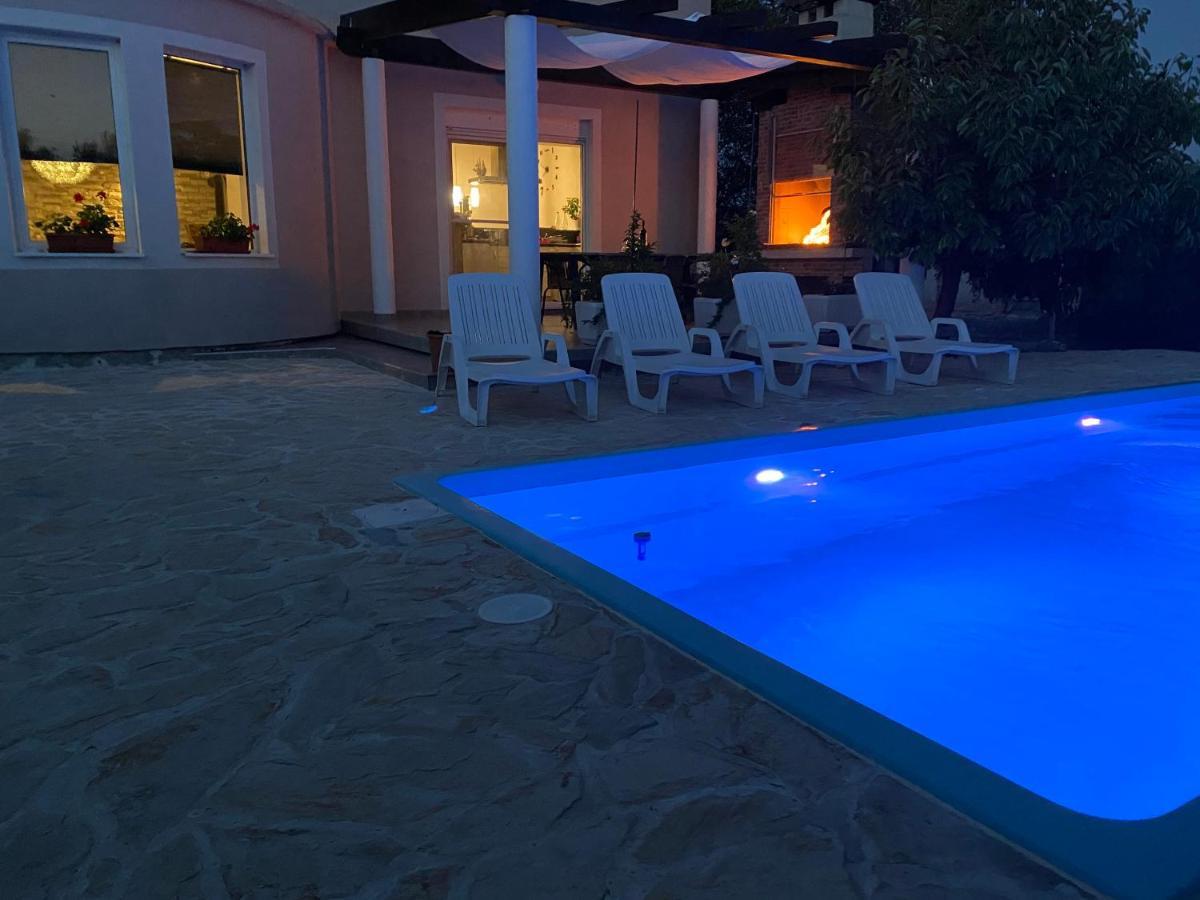 Villa Bubica- Cozy Holiday Home In Rural Area With Pool Stankovci  Экстерьер фото