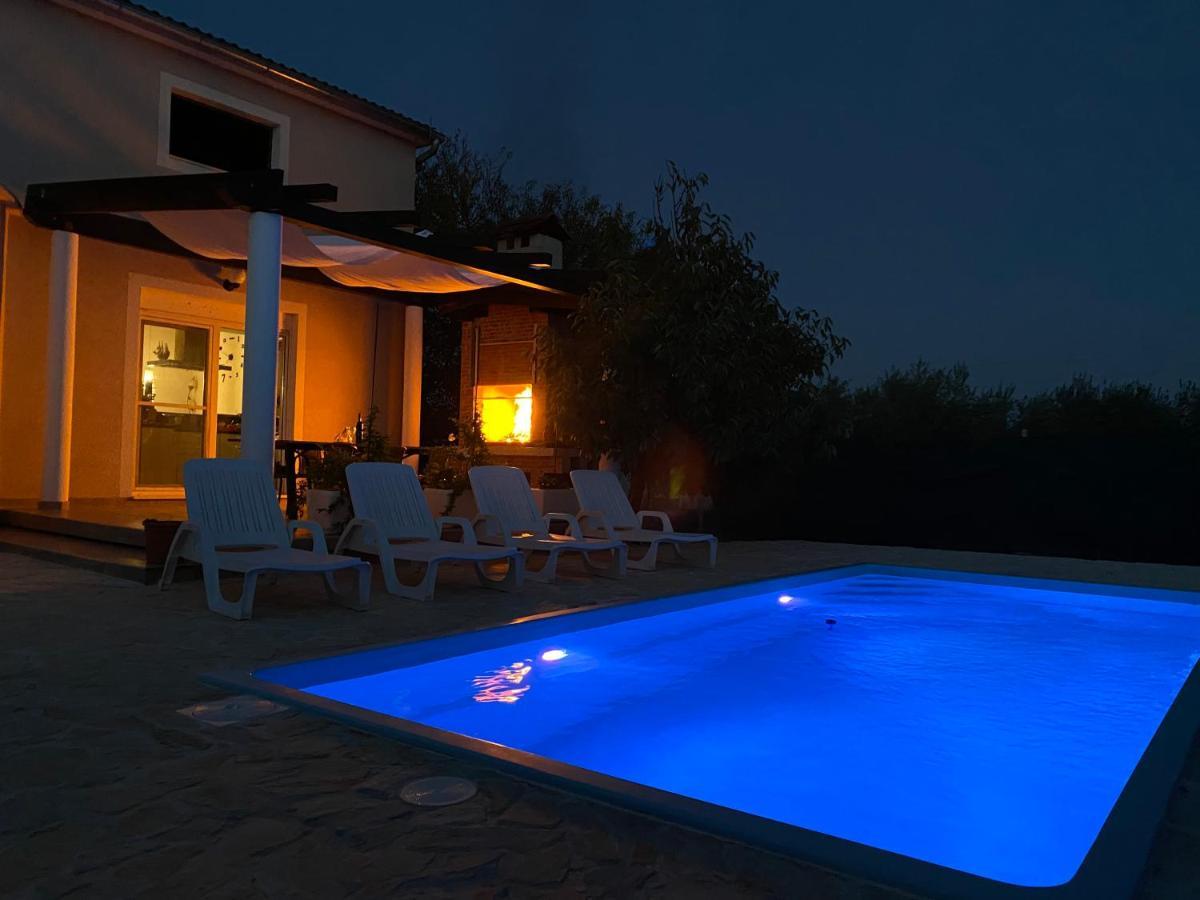 Villa Bubica- Cozy Holiday Home In Rural Area With Pool Stankovci  Экстерьер фото