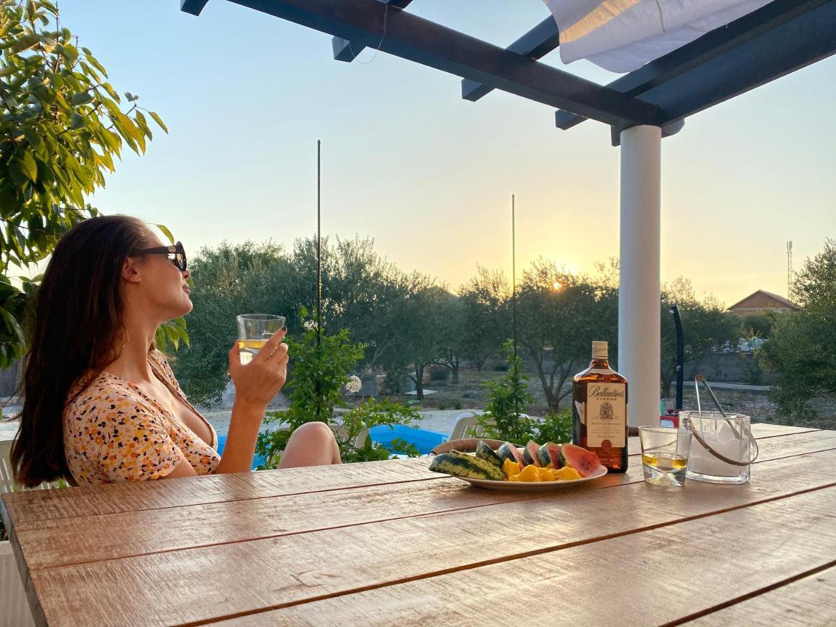 Villa Bubica- Cozy Holiday Home In Rural Area With Pool Stankovci  Экстерьер фото